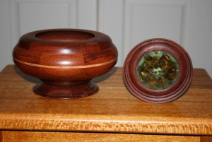 Lidded box with lid removed.